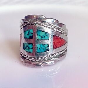 Vintage estate Turquoise and Coral inlay ring